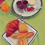 Des Vosges 2* Контрексвиль