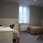 Des Vosges Hotel 2*